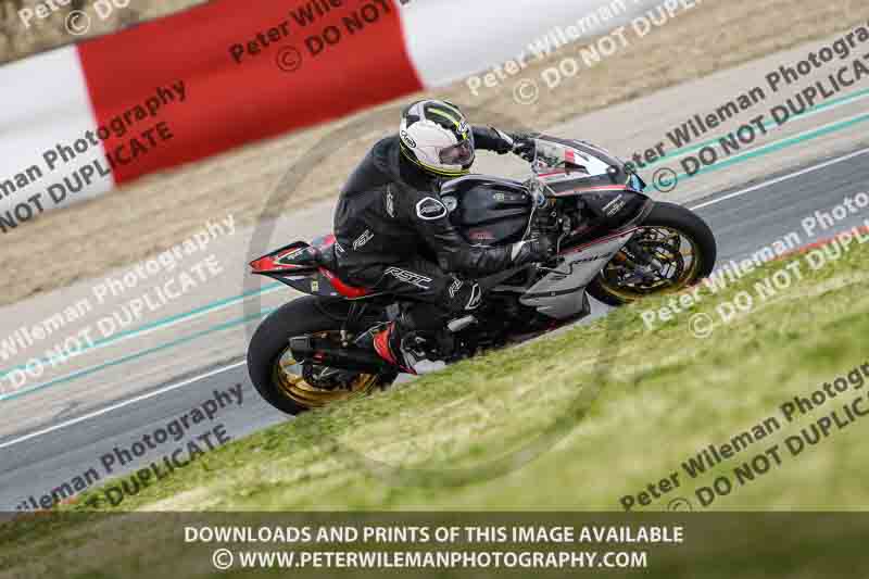 cadwell no limits trackday;cadwell park;cadwell park photographs;cadwell trackday photographs;enduro digital images;event digital images;eventdigitalimages;navarra;no limits trackdays;peter wileman photography;racing digital images;trackday digital images;trackday photos